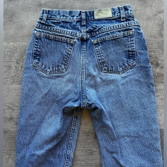 Vintage LL Bean 80โs/90โs High Waist Straight Leg Mid Wash Jeans size 26โ - Picture 7 of 11